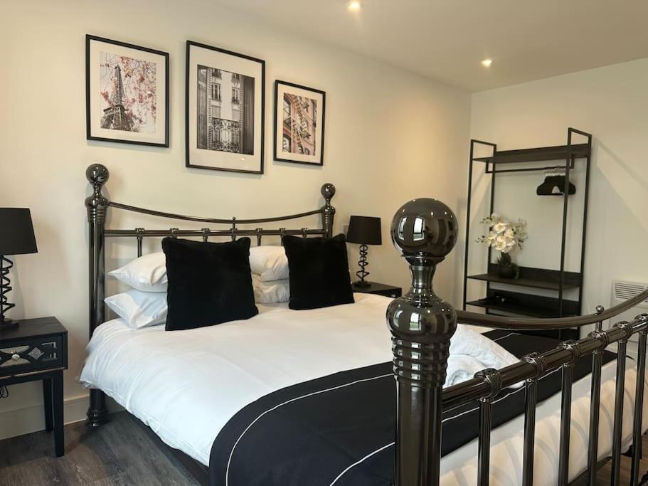 Museum View Apartments City Centre 1 Bedroom Cardiff Esterno foto